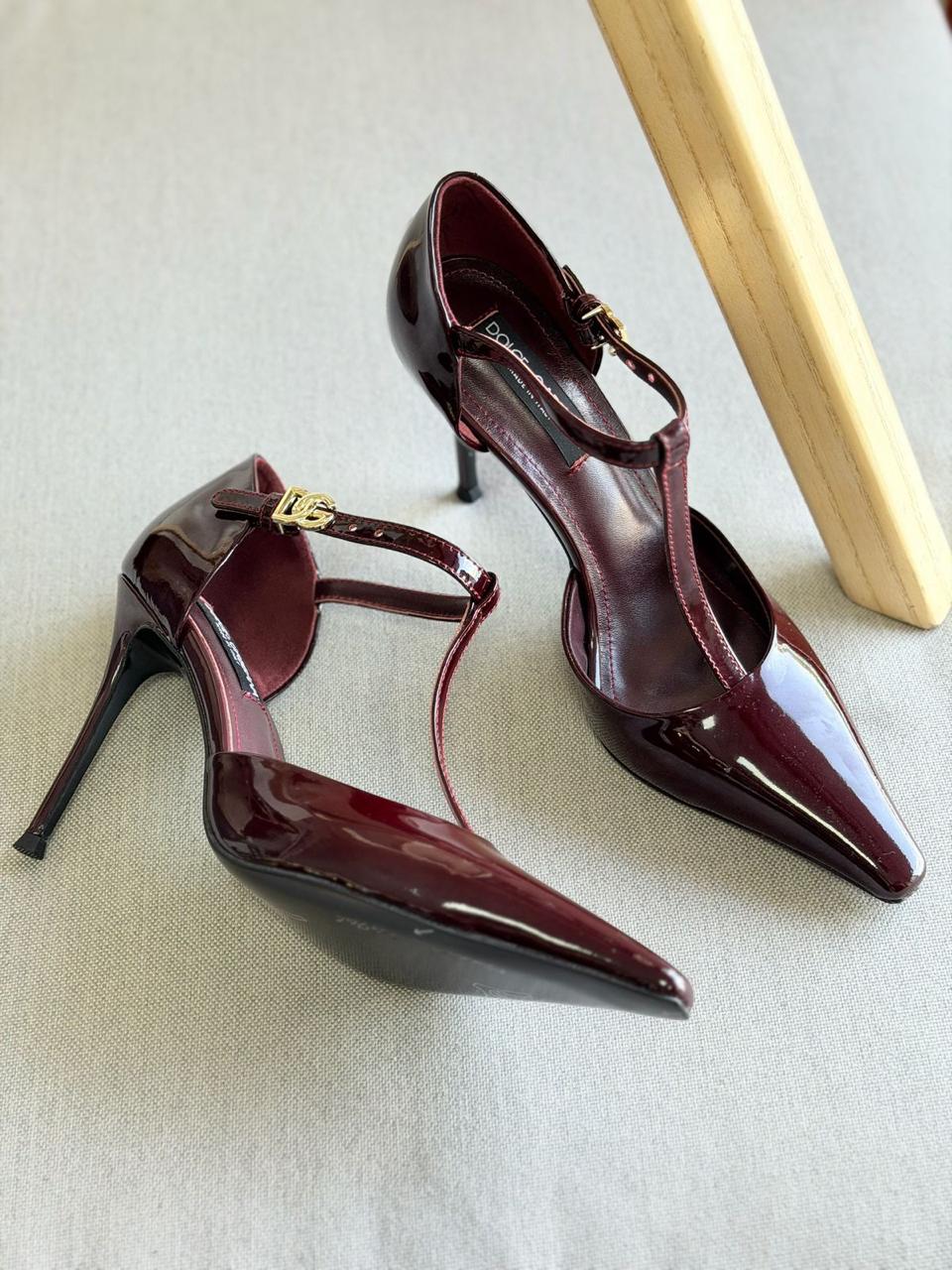 D&G Calfskin Leather Pumps