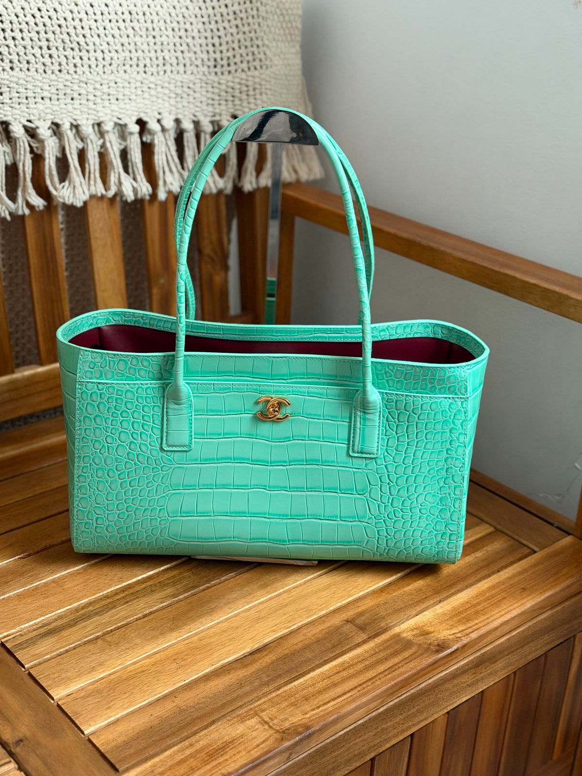 Chanel Crocodile Emossed Leather Hand bag 36 cm