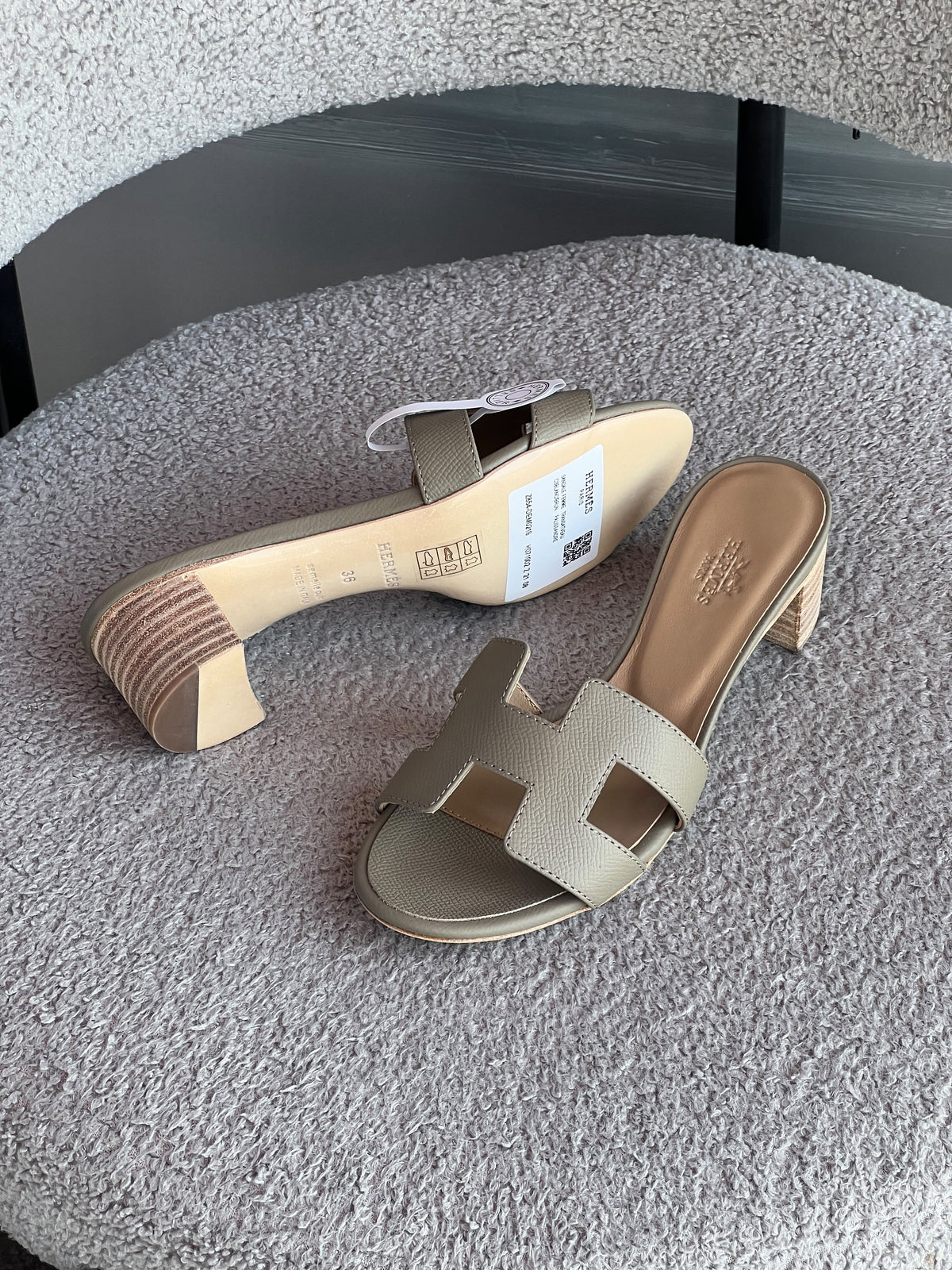 Hermes Oasis Grey Sandals