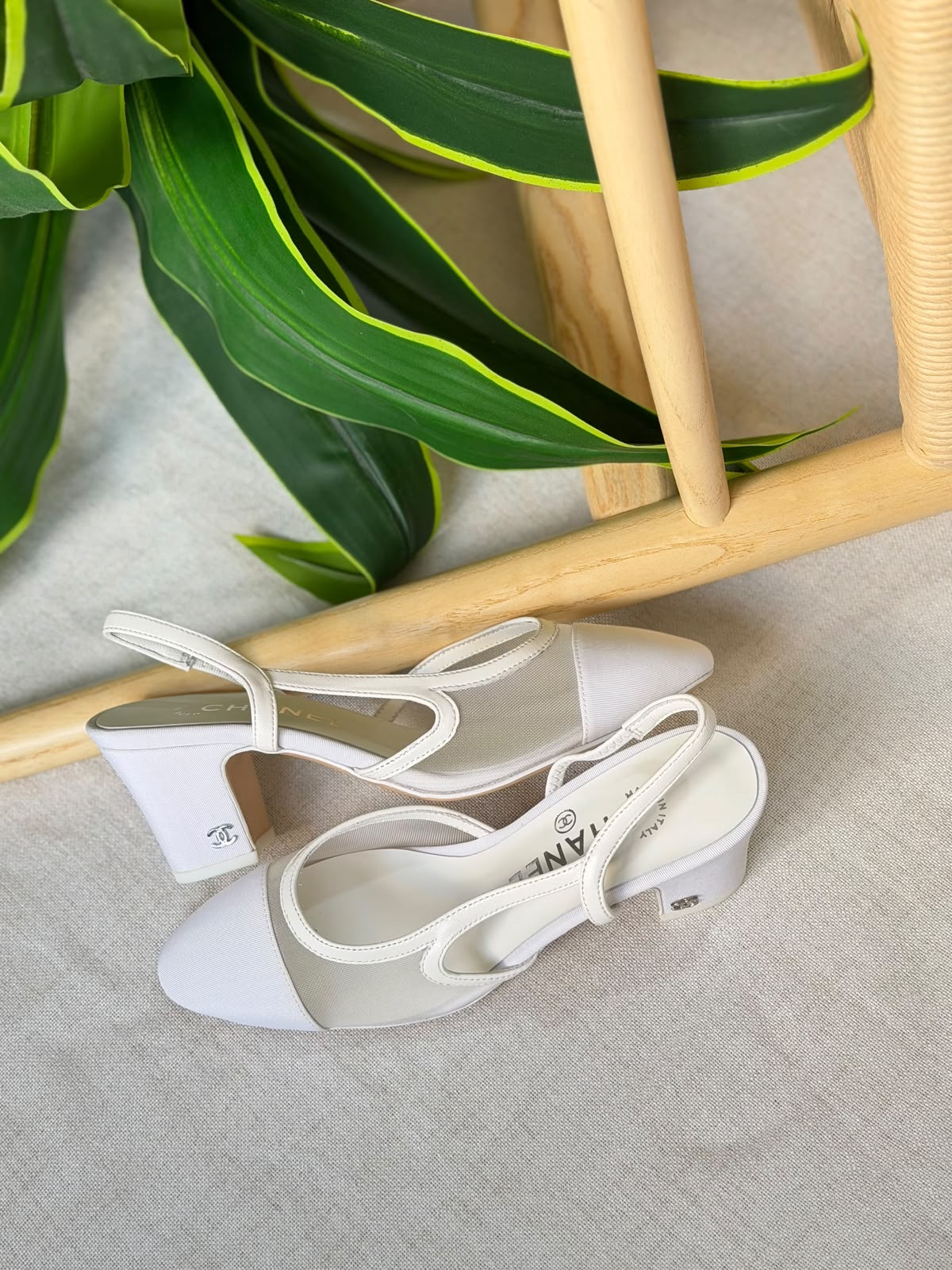 Chanel LlINE Willow Pumps