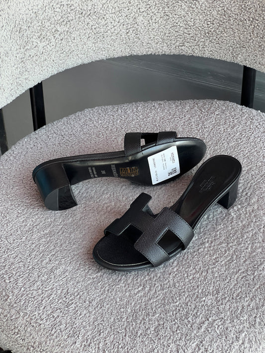 Hermes Oasis Black Sandals