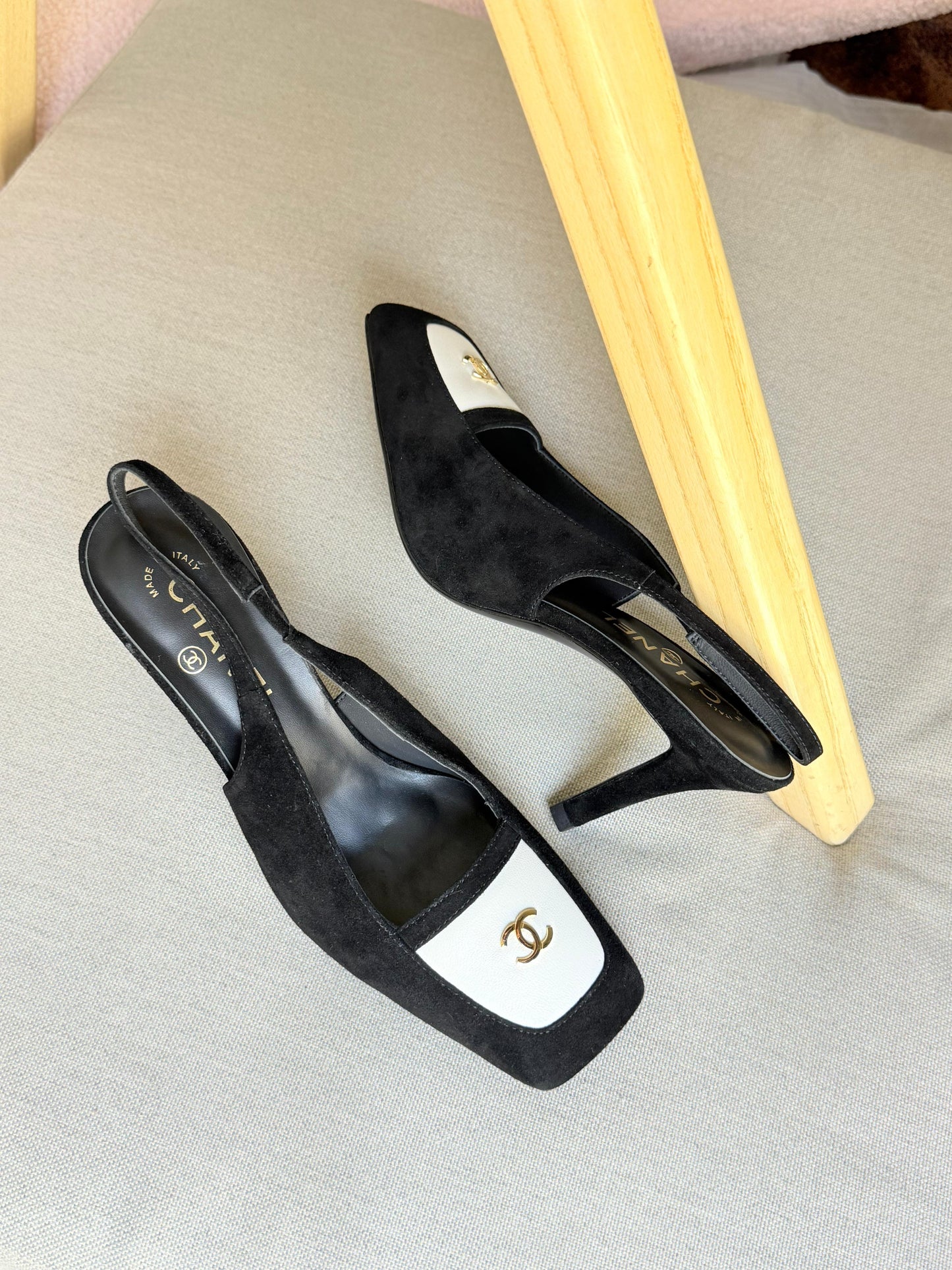 Chanel Slingback Heel