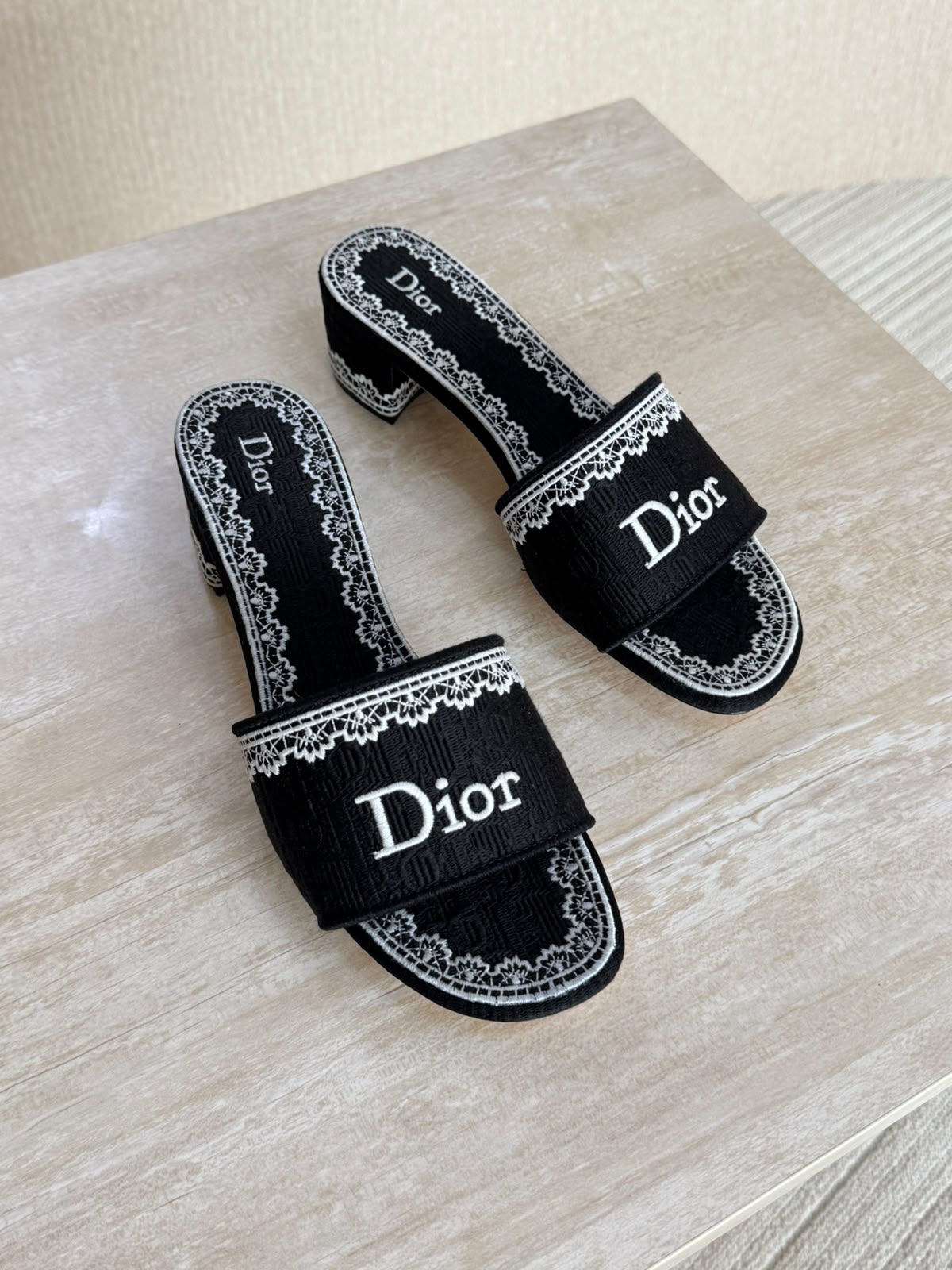 Christian Dior Dentelle Heeled Slide