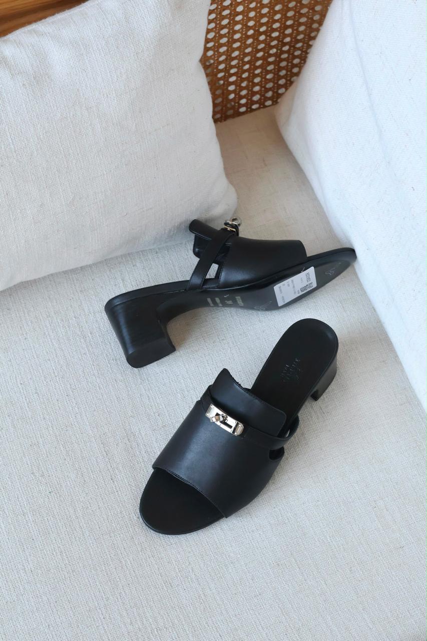 Hi Heel Sandal In Calfskin with Iconic Buckle