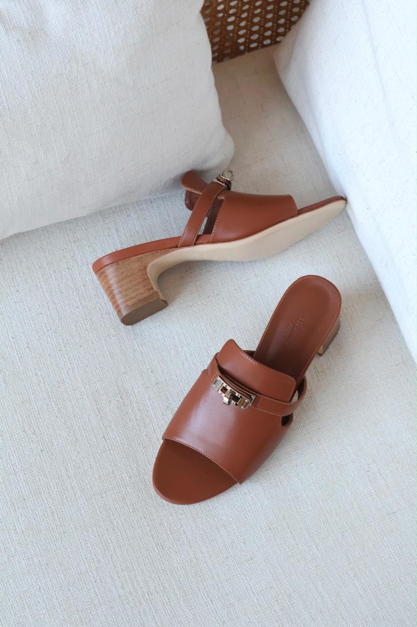 High Heel Sandal In Calfskin with Iconic Buckle