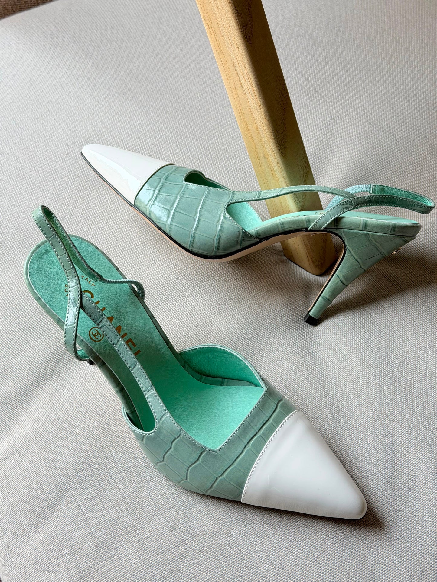 Chanel Slingback Crocodile Embossed Calfskin Pumps