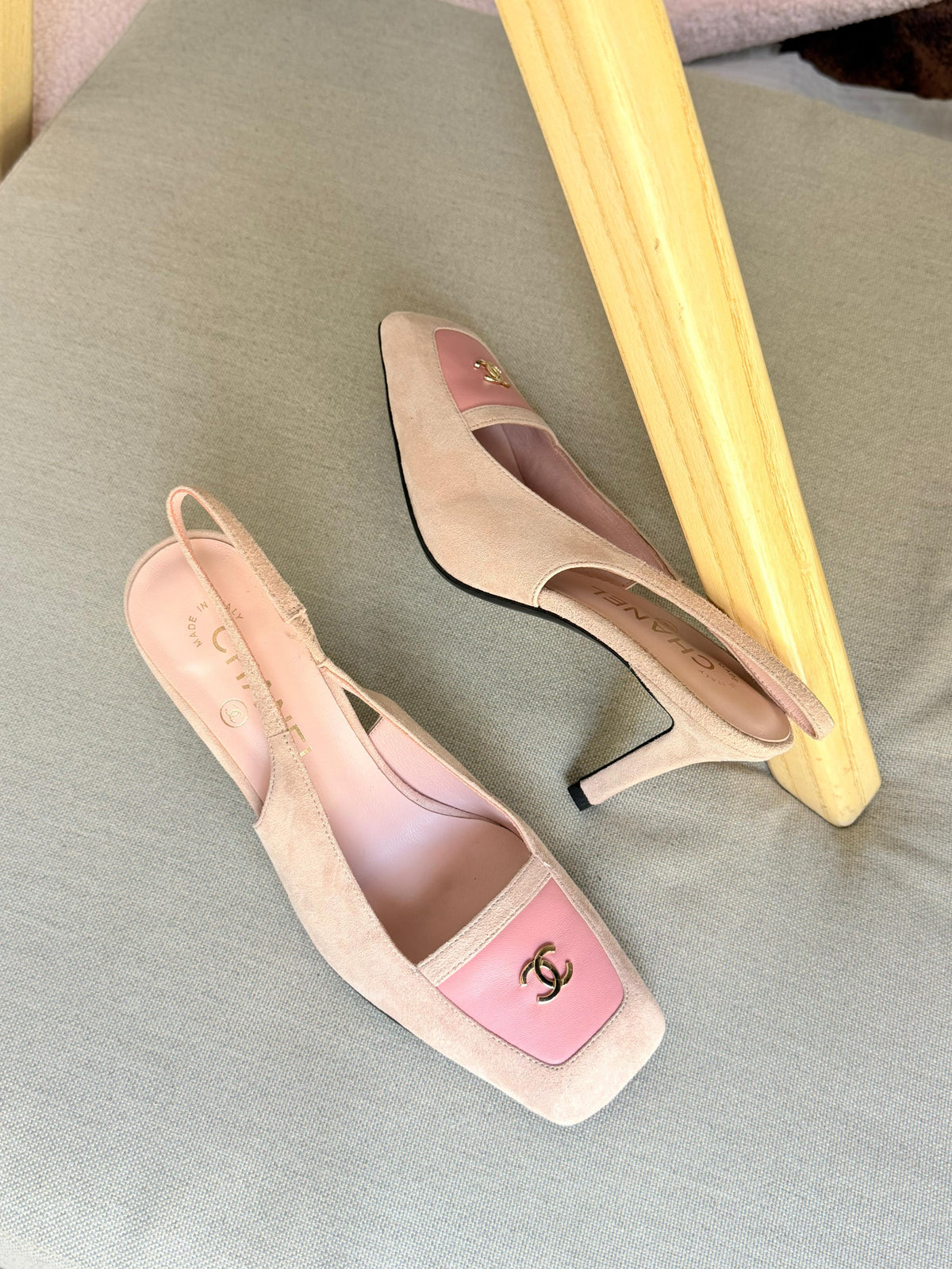 Chanel Slingback Heel