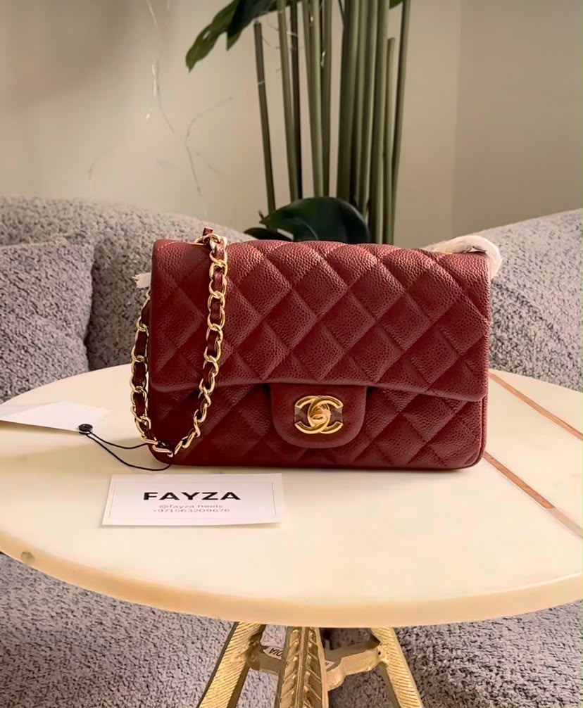 Classic 23 cm Caviar leather