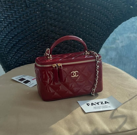 Chanel Vanity Case — Maroon glossy leather