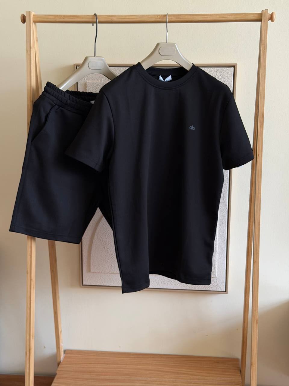 Alo Black Logo Tee & Shorts Set