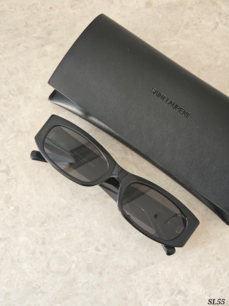 Saint Laurent Classic Rectangle
