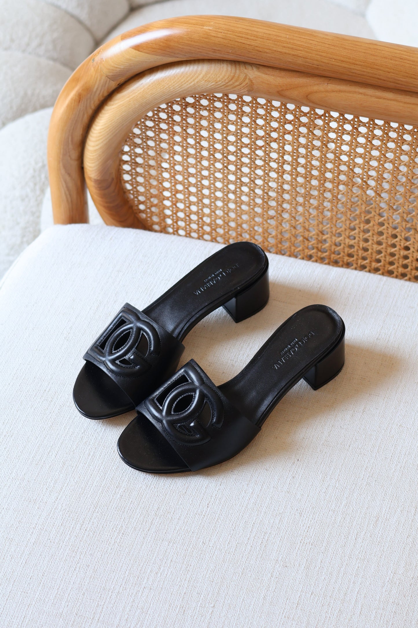 D&G Millennials Logo Black