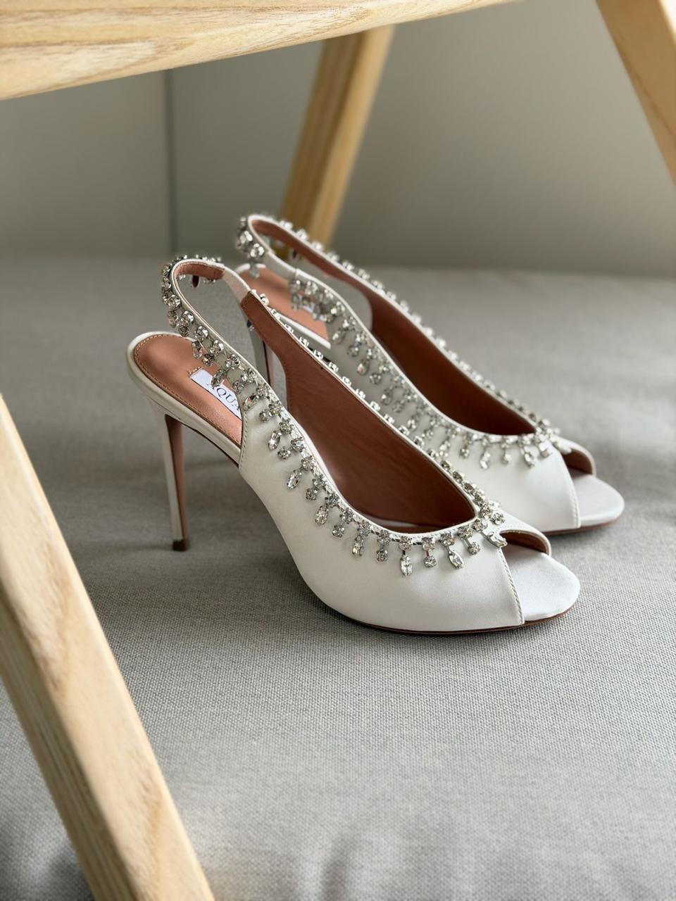 Aquazzura Black Pumps with Pearls