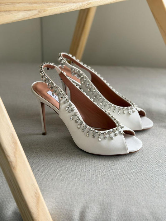 Aquazzura Black Pumps with Pearls