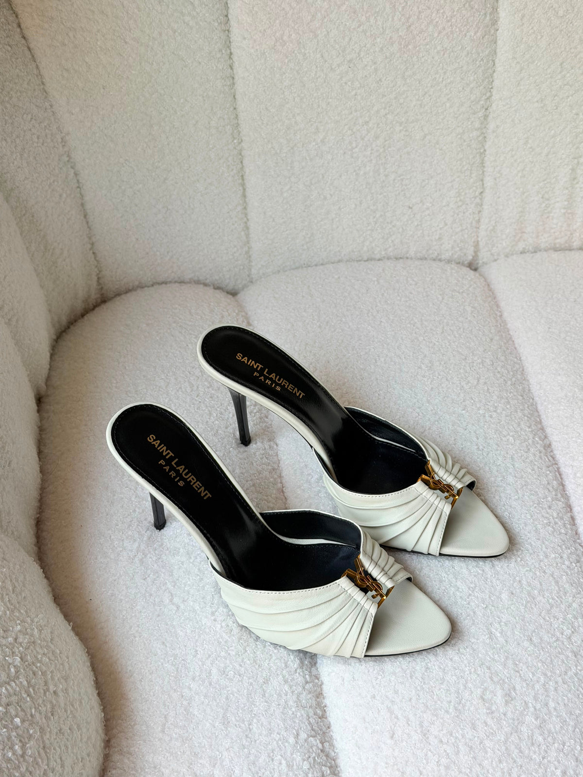 YSL Babylone Heels in Smooth Leather
