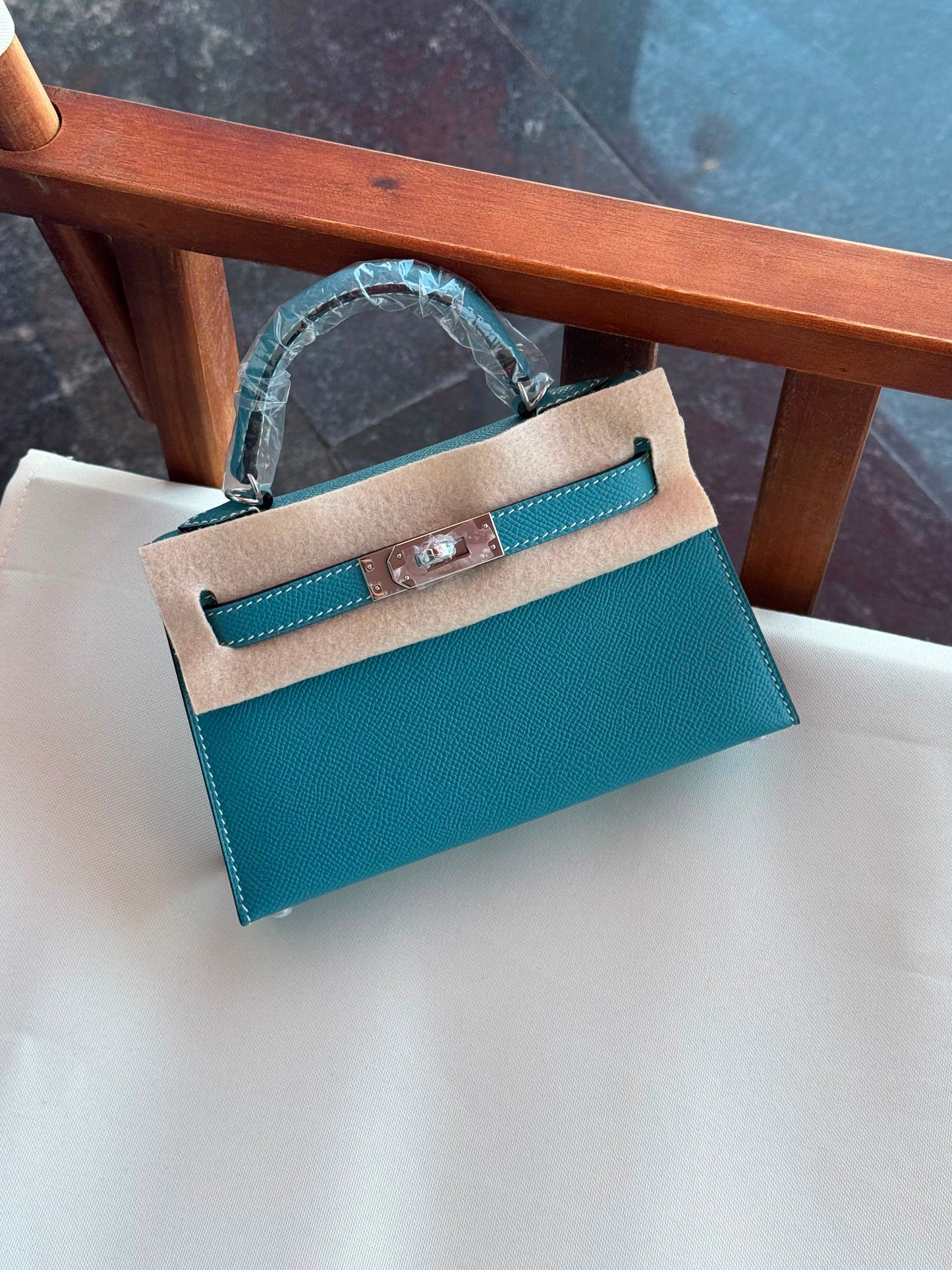 Hermes Kelly Epsom Leather 19 cm