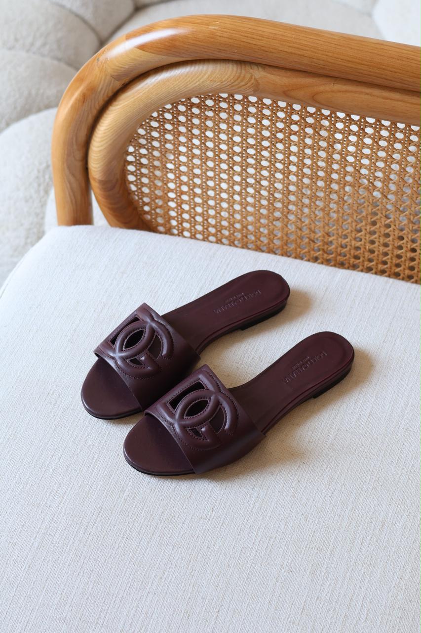 D&G Soft Leather Flat