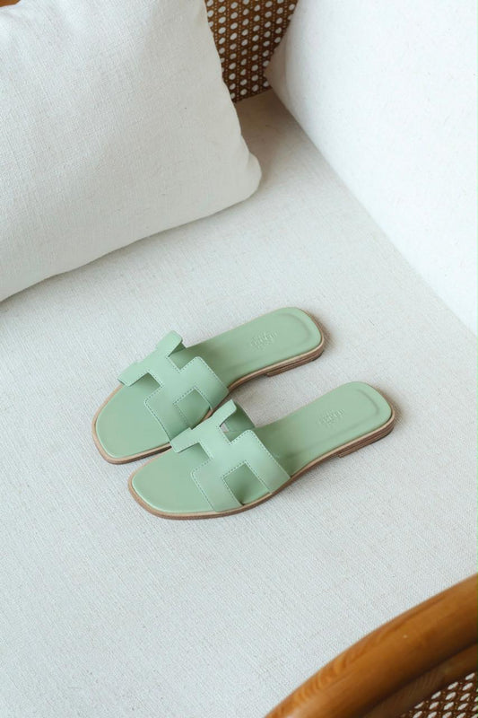 Hermes Oran Flat Sandal
