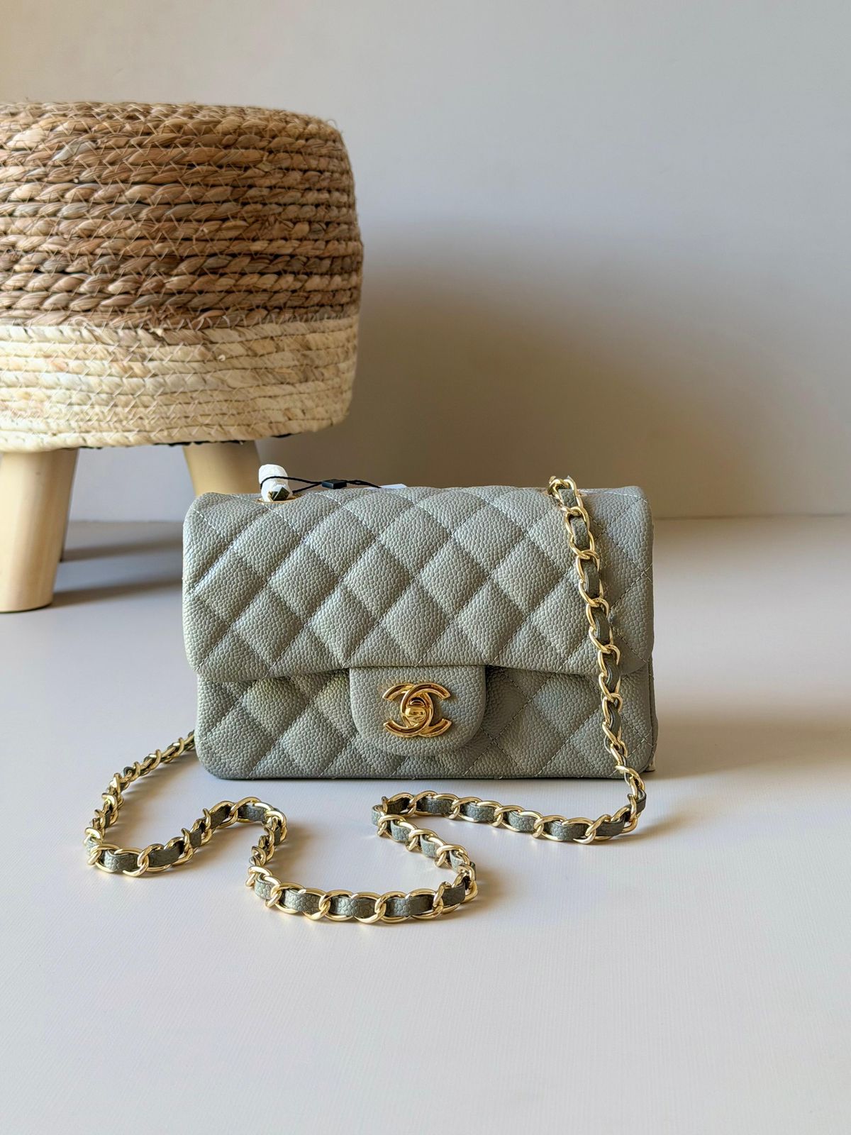 Chanel Classic 20 cm