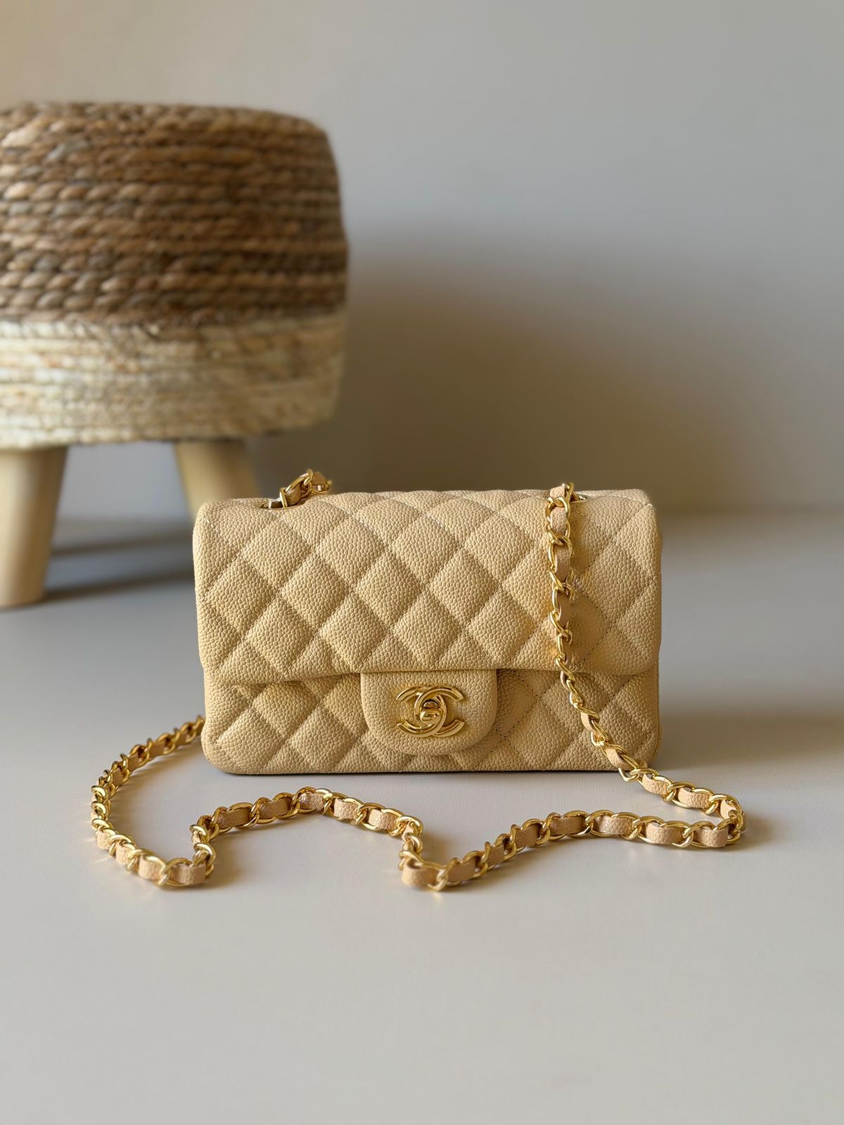Chanel Classic 20 cm