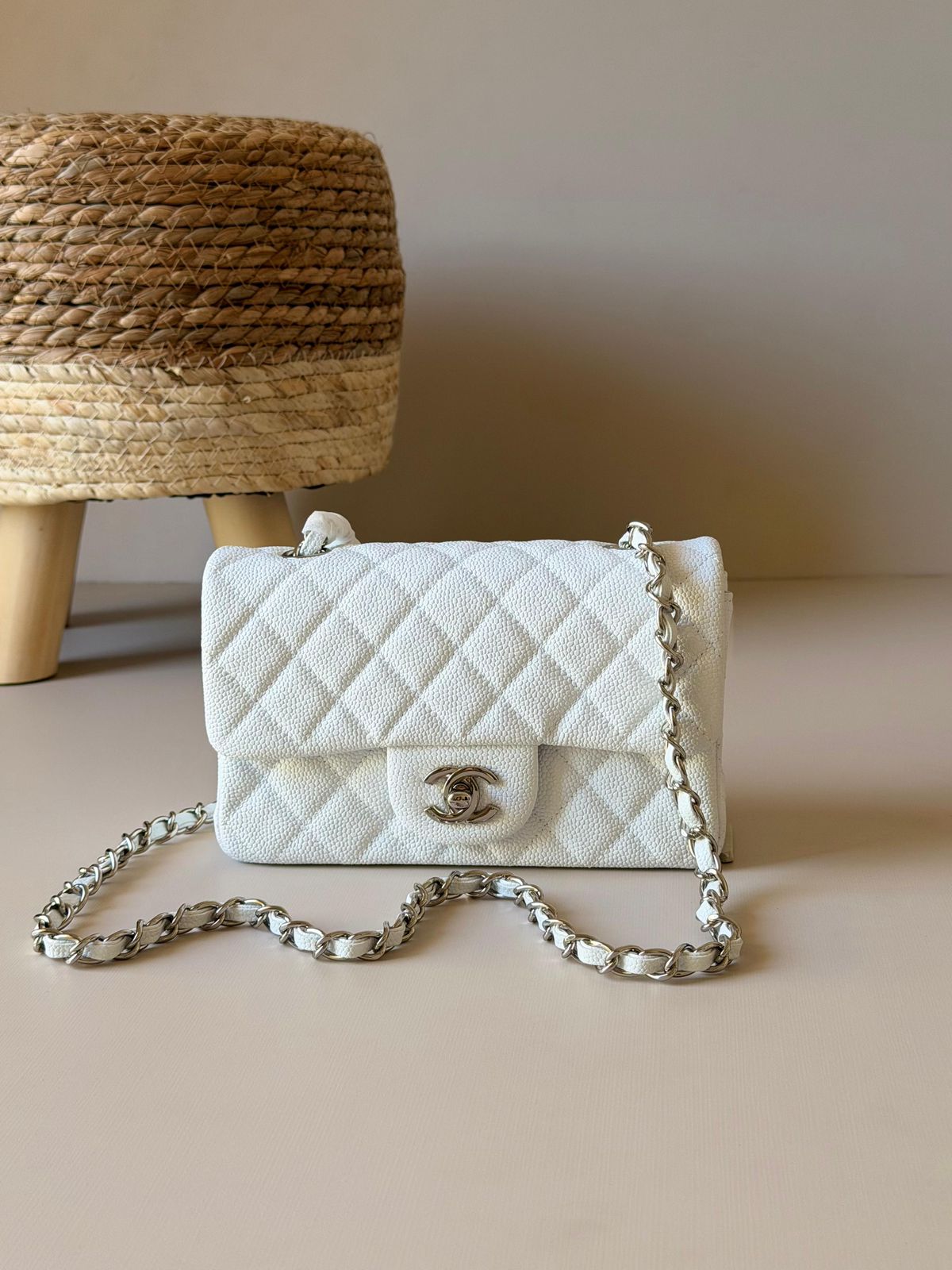 Chanel Classic 20 cm