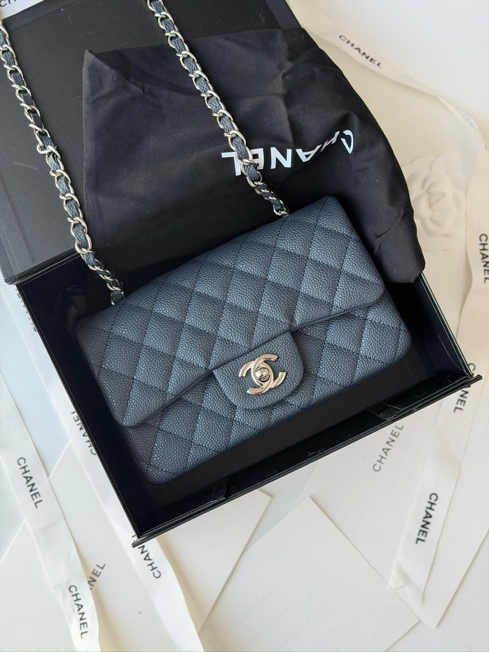 Chanel Classic 20 cm