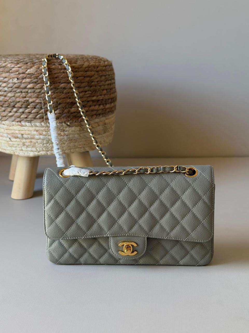 Chanel Classic 25 cm