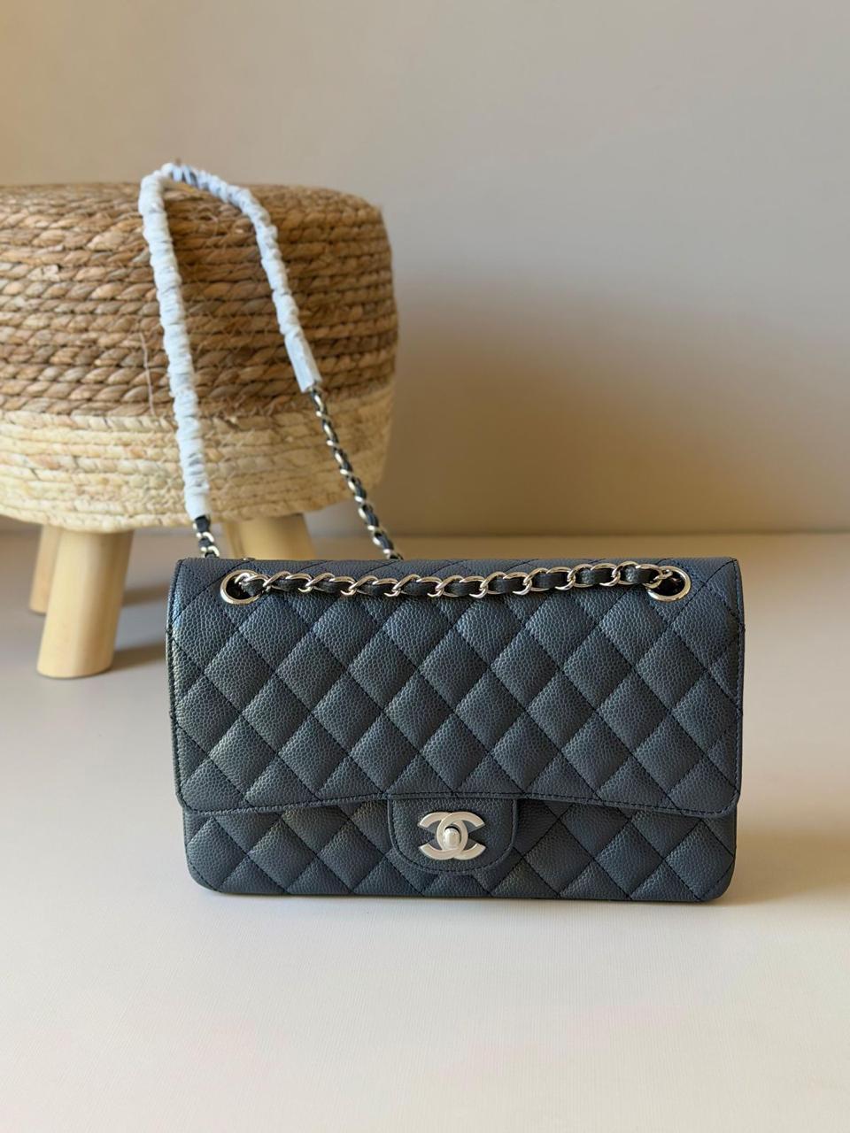 Chanel Classic 25 cm