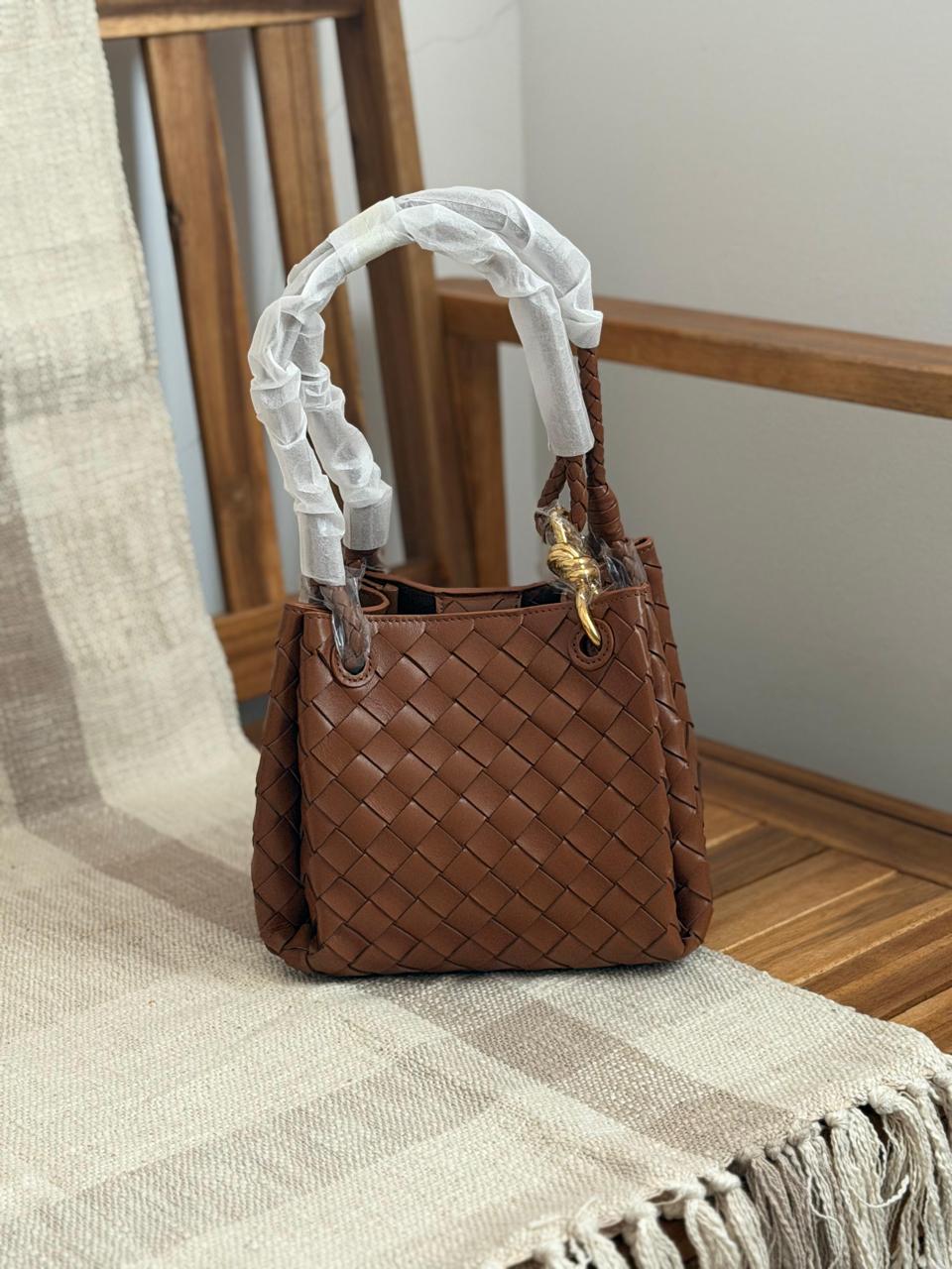 Bottega Veneta Andiamo Bag In Intrecciato Leather