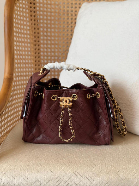 Chanel Hobo 22 cm