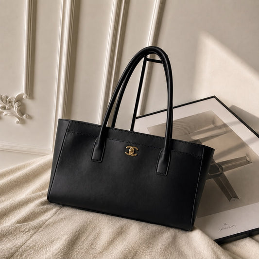 Chanel Small Tote In Calfskin Plain Leather