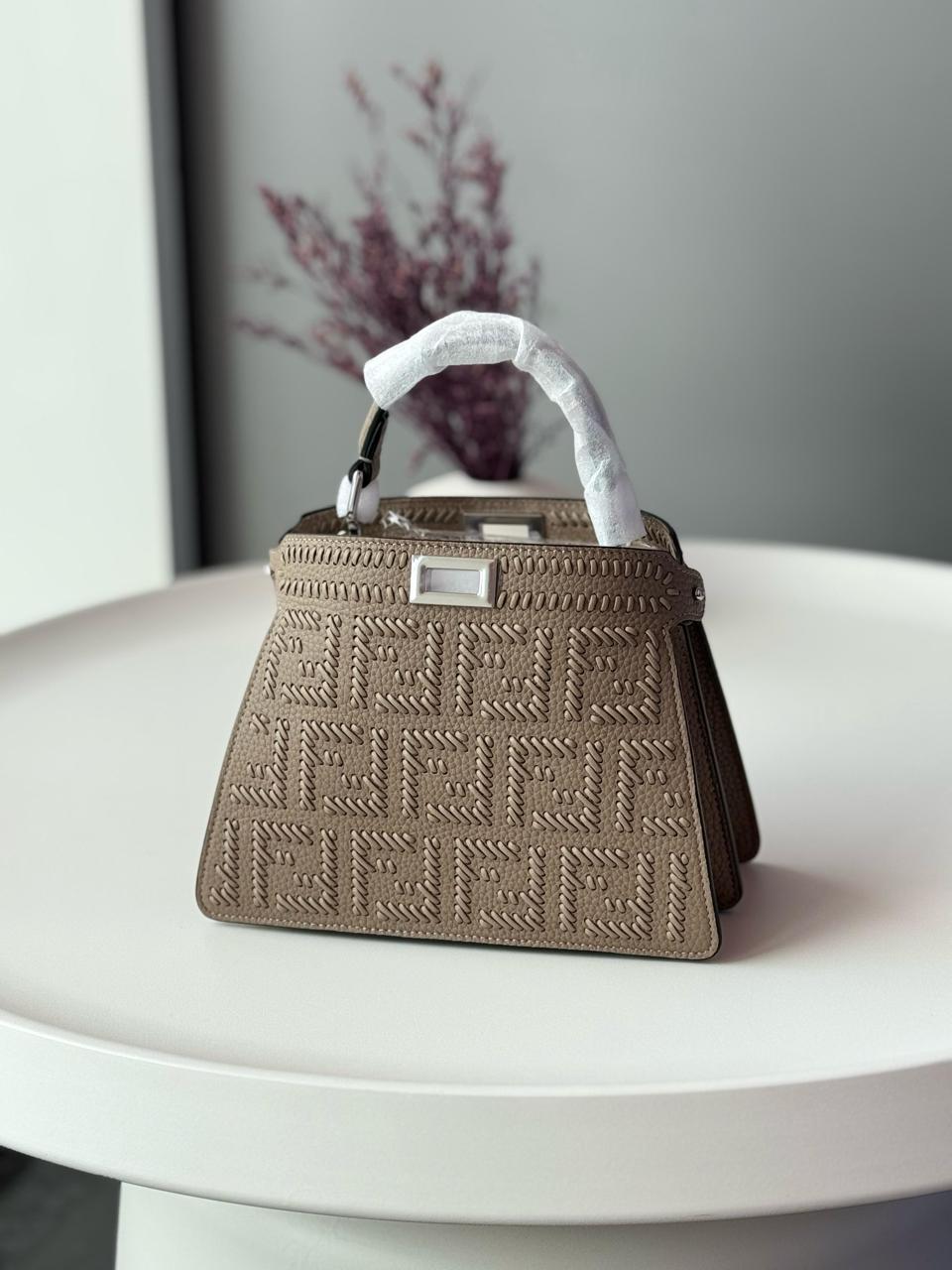 Fendi Peekaboo Bag With Strap 27 cm