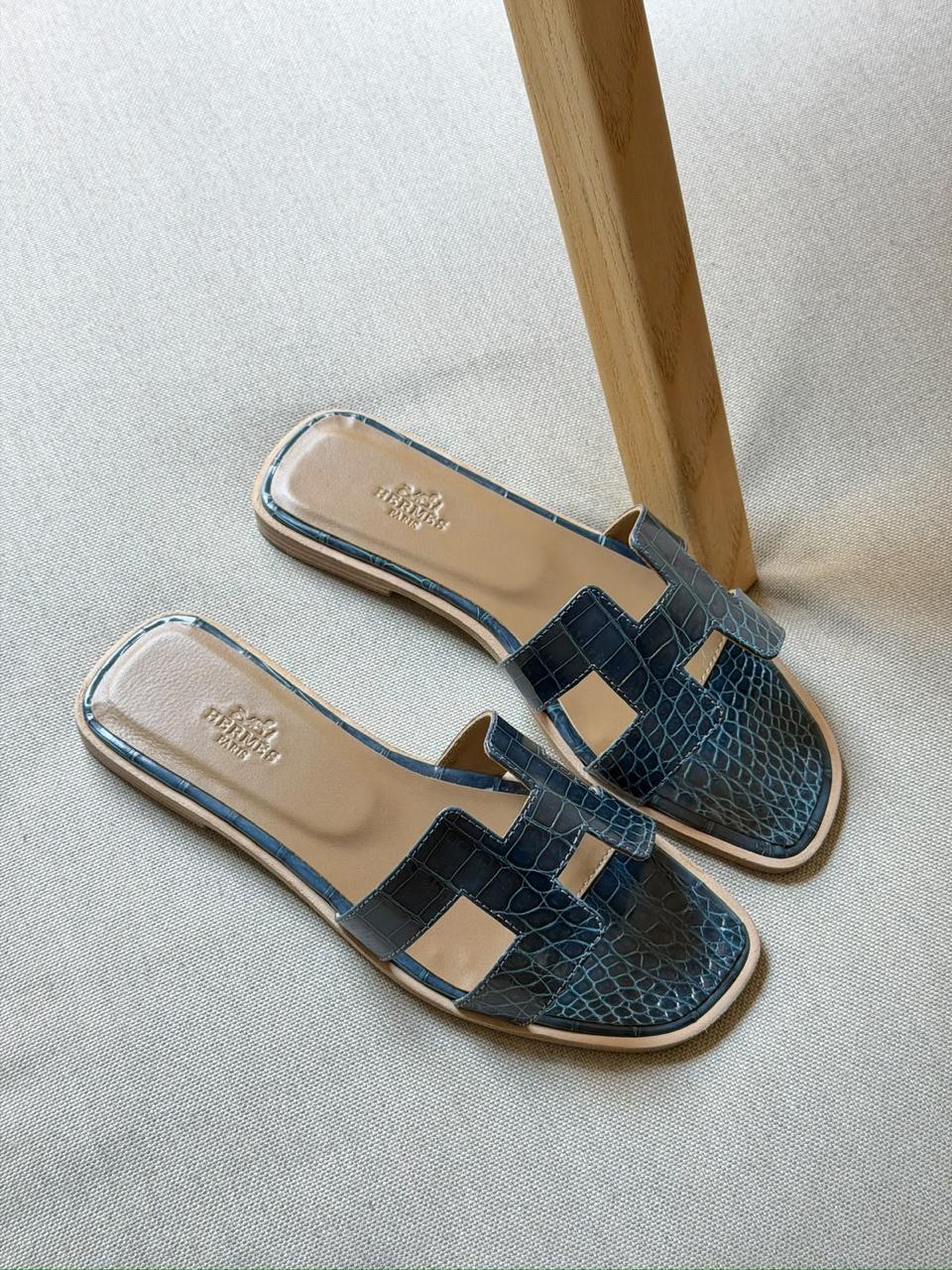 Hermes Oran Sandal With Original Crocodile Leather