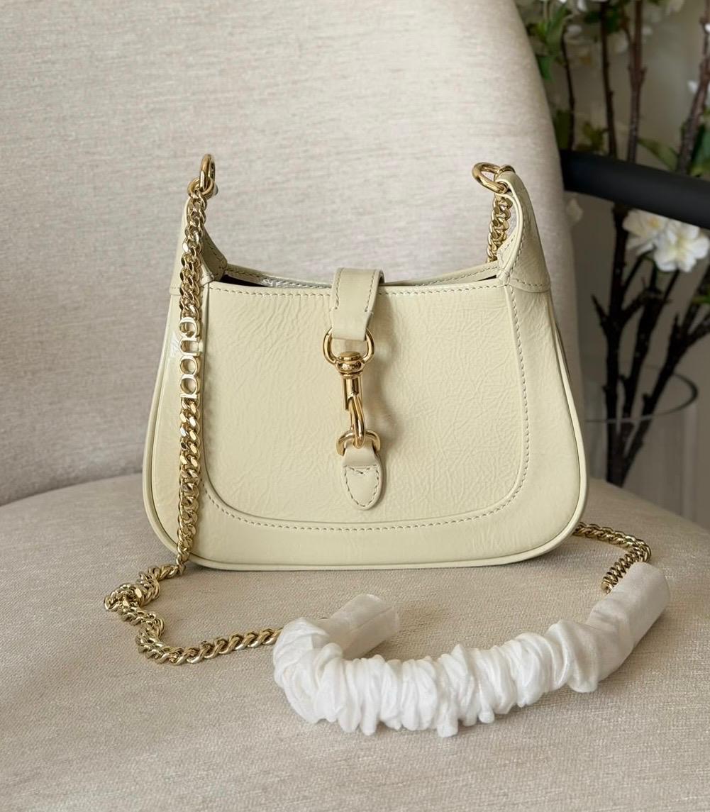 Gucci Medium Shoulder bag In Leather