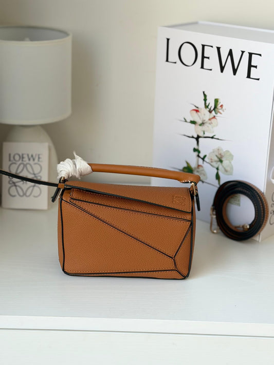 LoEWE Small Puzzle Edge Grained Calfskin Bag
