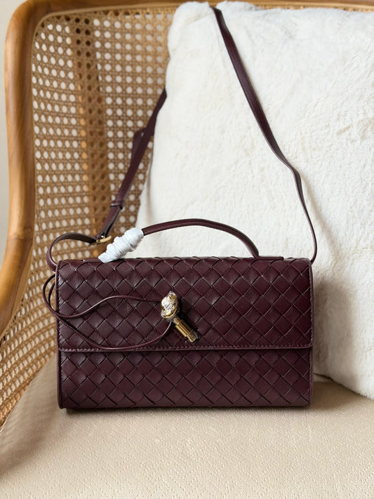 Bottega Veneta Andiamo Top Handle 24 cm