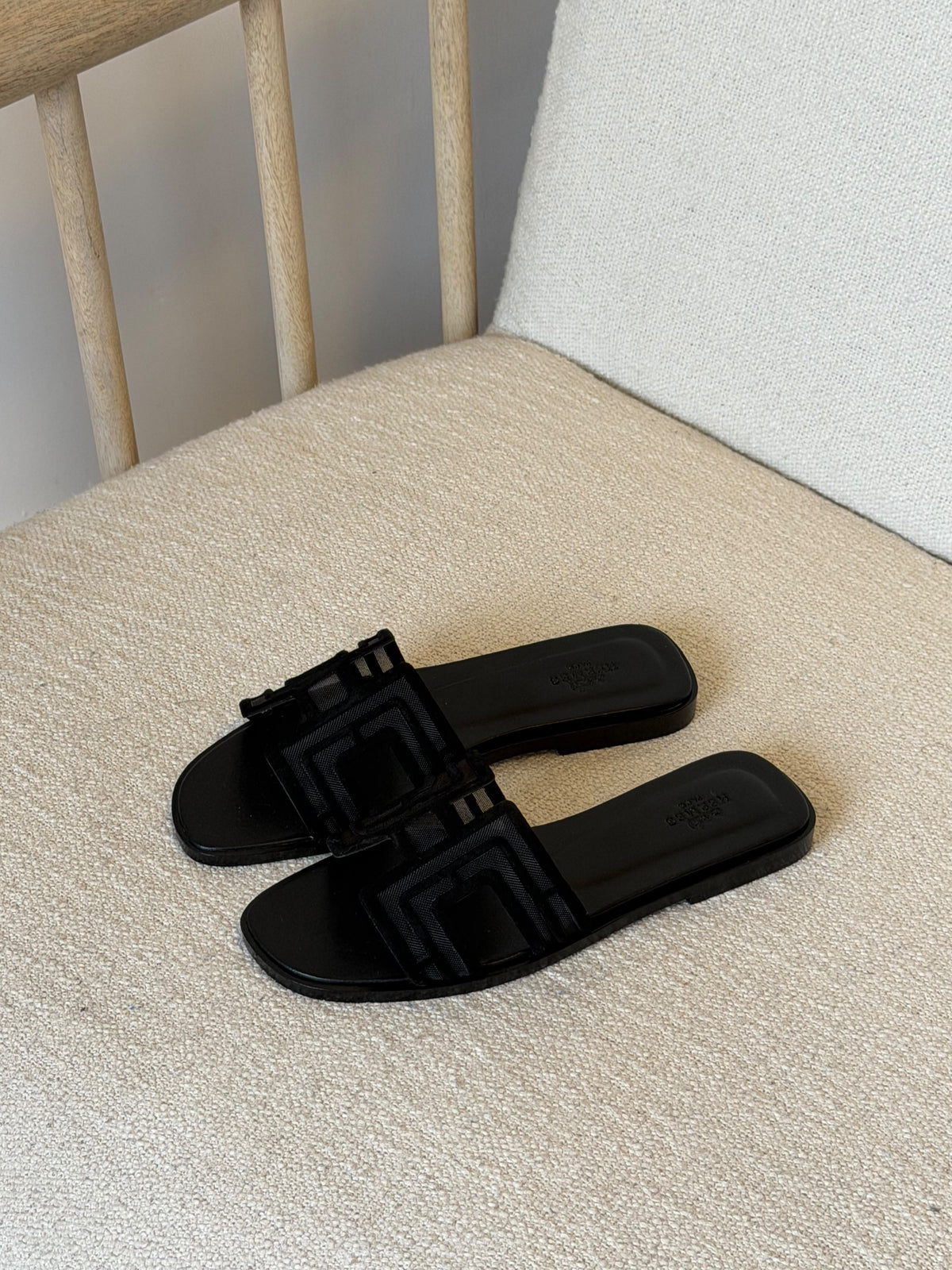 Hermes Oran Sandal In Suede Goatskin & Mesh