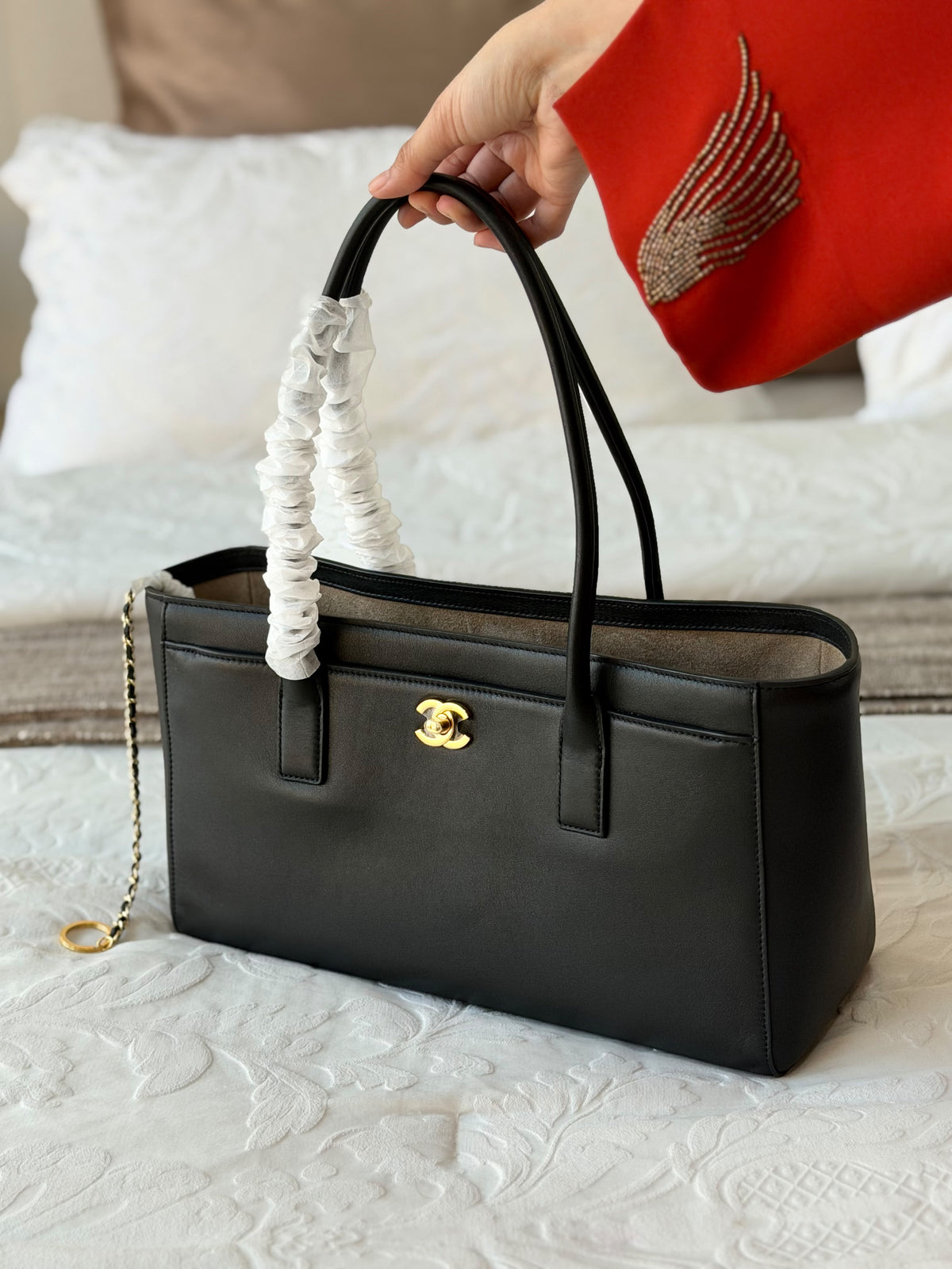 Chanel Calfskin Leather Tote Bag 33 cm