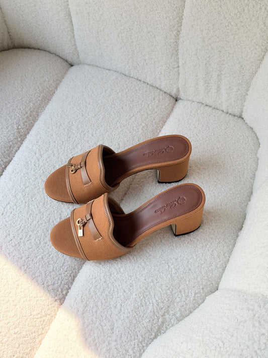 Loro Piana Summer Charm Sandals