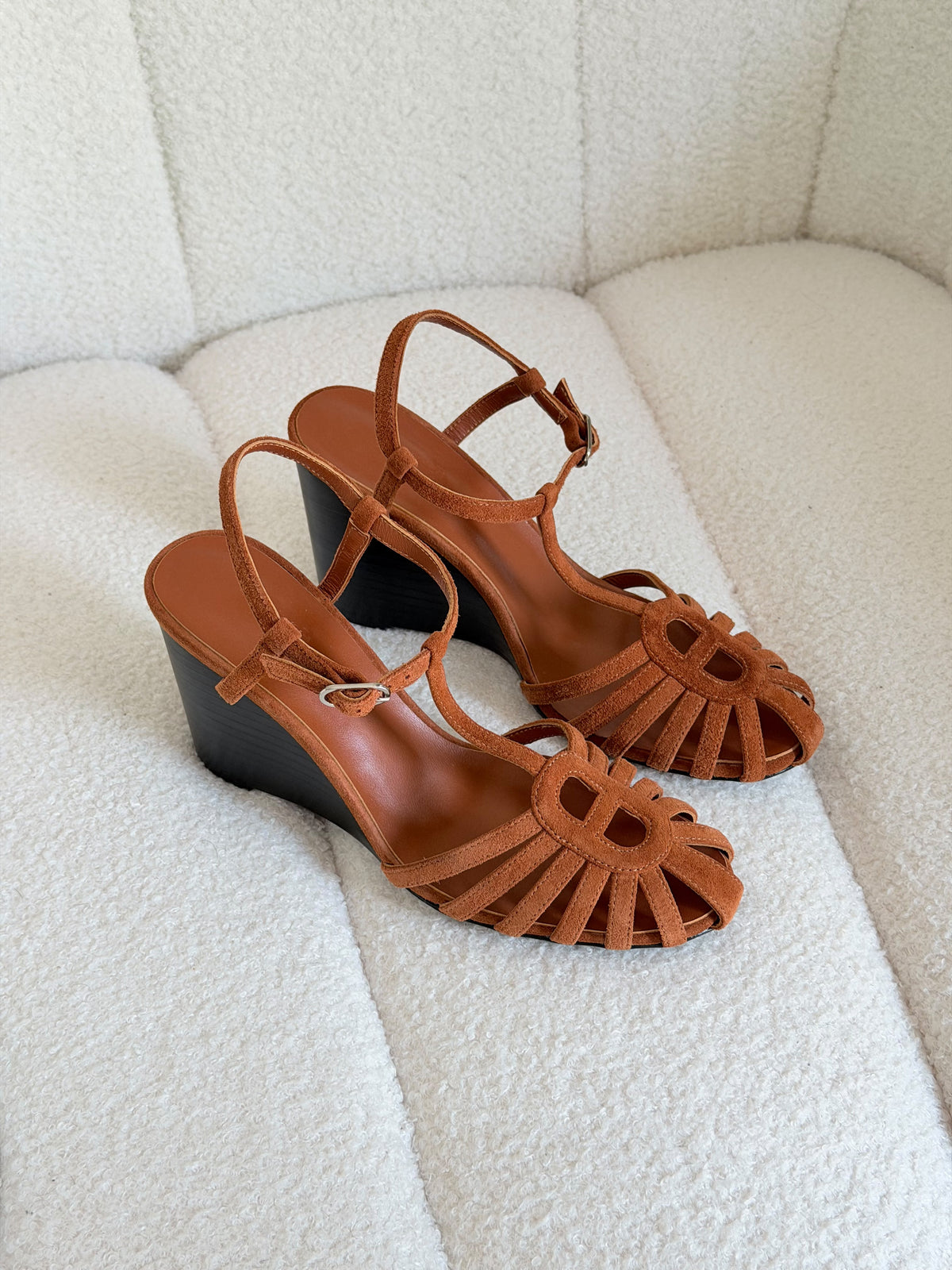 Hermes Wedged Heel Sandal In Suede Goatskin - 36-41 Size