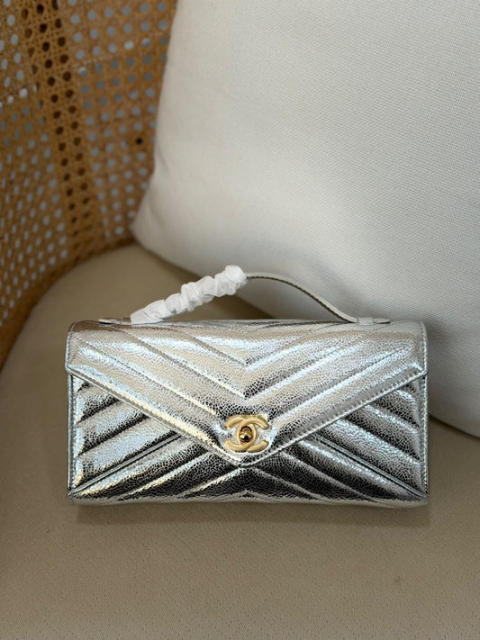 Chanel Clutch Bag -  24 cm
