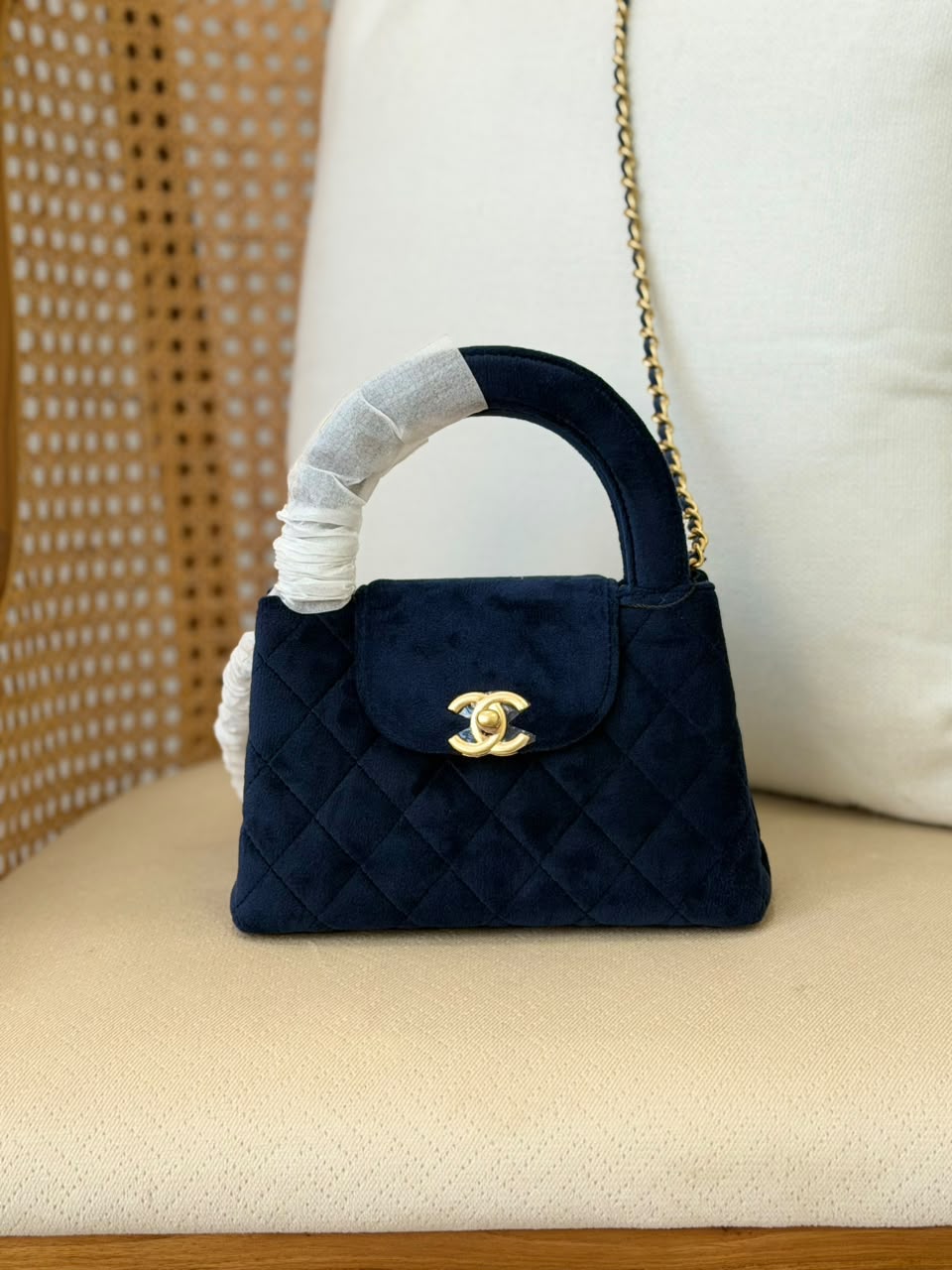 Chanel Kelly Valvet - 19 cm