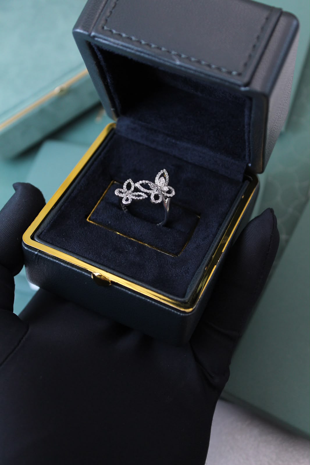 Graff Butterfly Diamond Ring