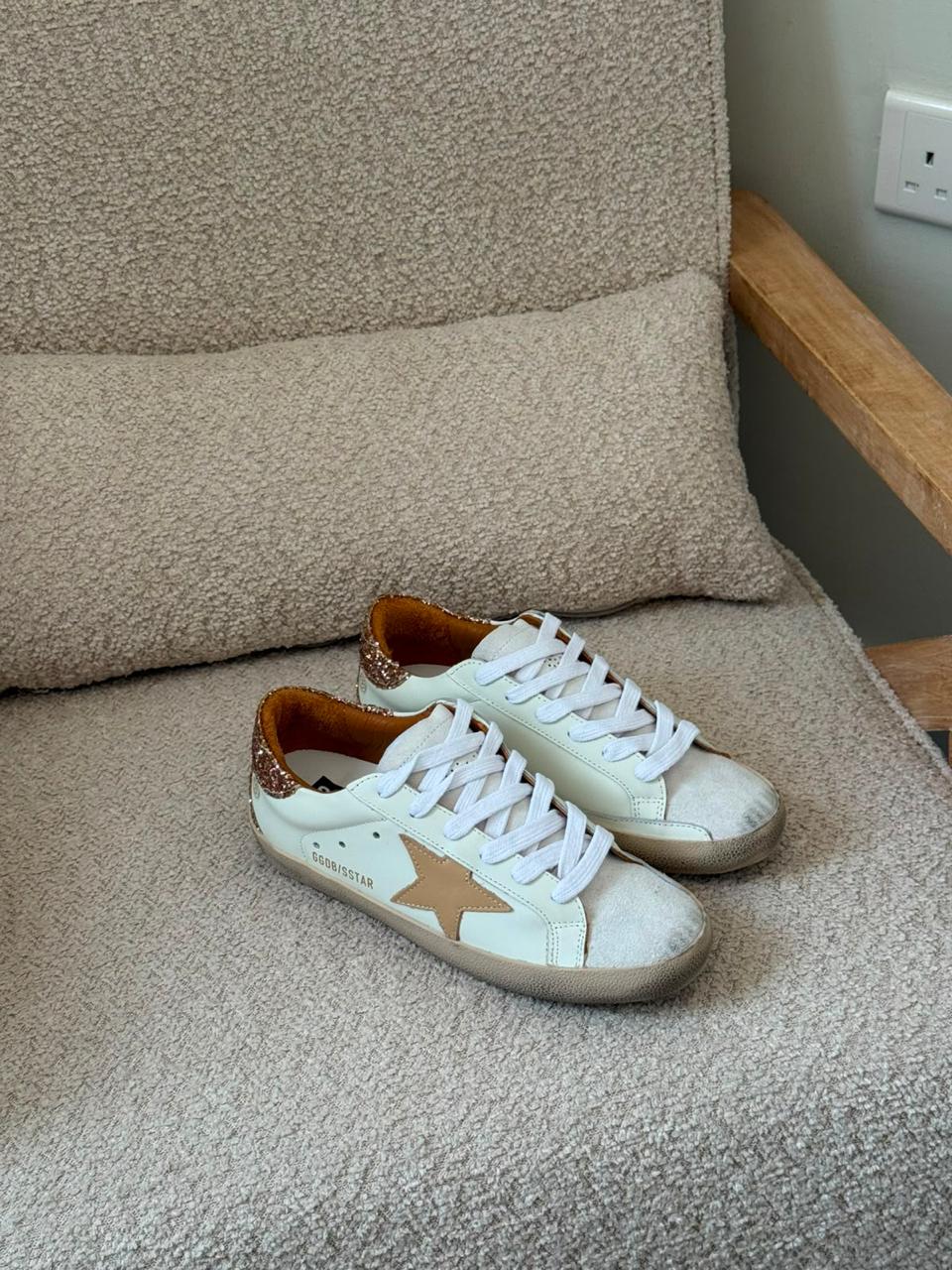 Gollden Goose Super Star Low-Top Sneakers